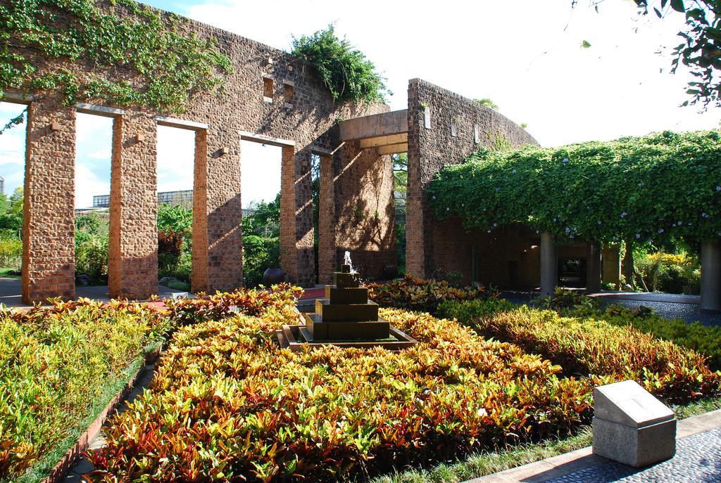 Yukurinaresort Okinawa Ocean Terrace Motobu Exterior photo