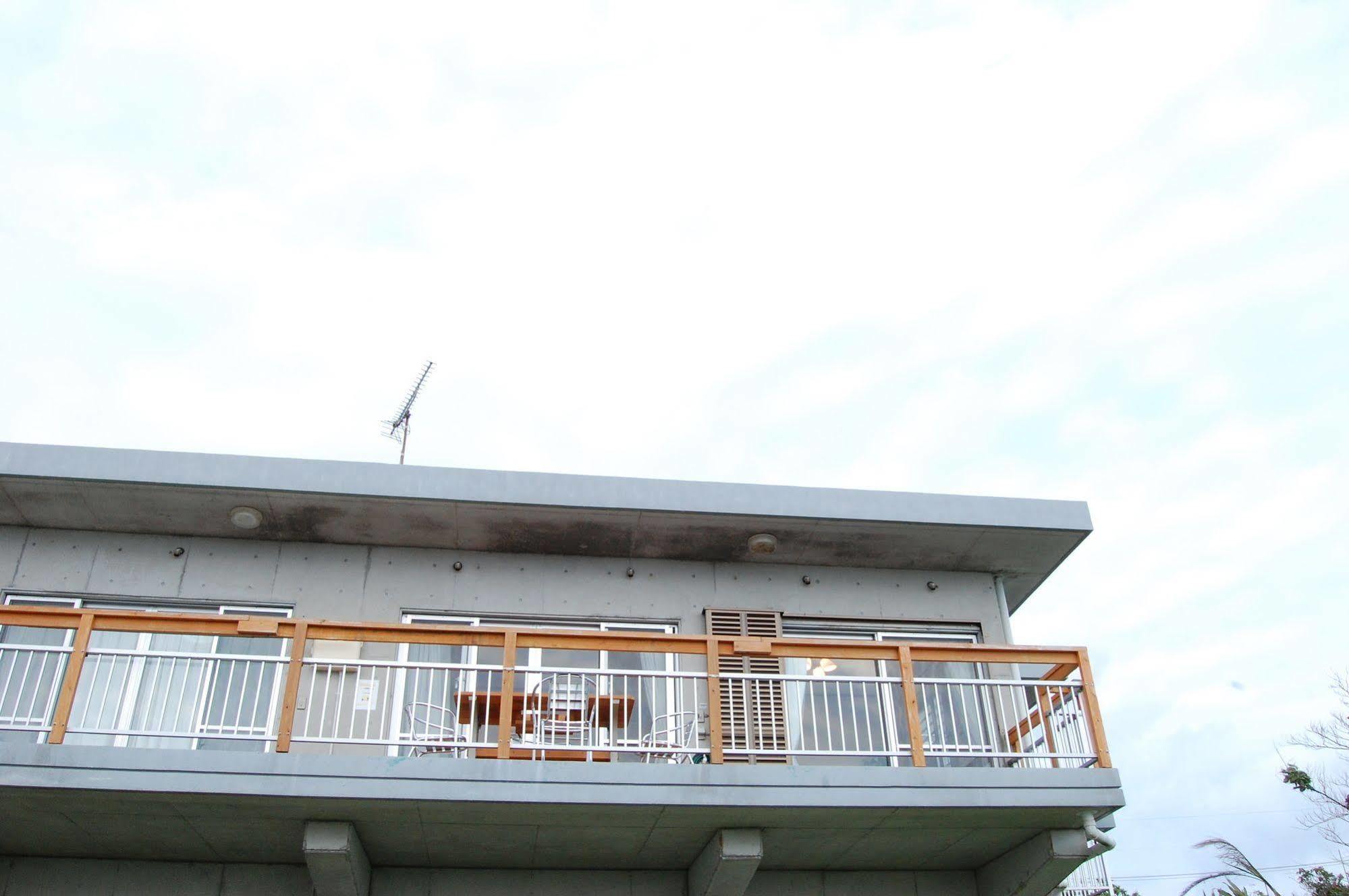 Yukurinaresort Okinawa Ocean Terrace Motobu Exterior photo